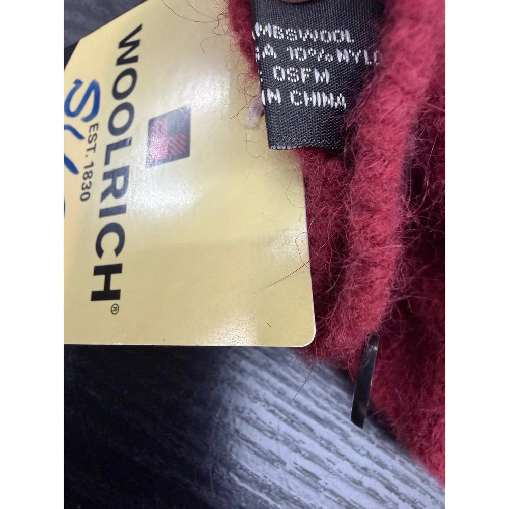 Woolrich Women's Burgundy Cable Knit‎ Lambswool Angora Blend Gloves NWT
